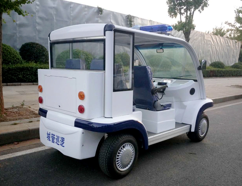 封闭巡逻车 封闭巡逻车