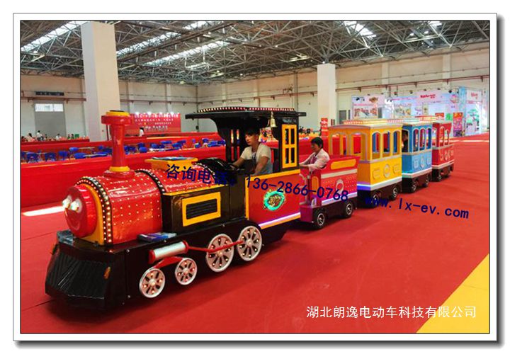 儿童游乐小火车