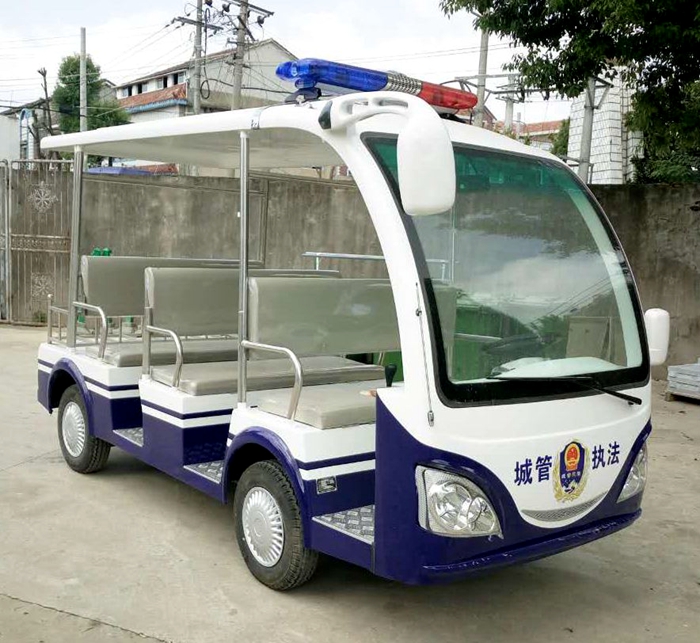 8座电动巡逻车