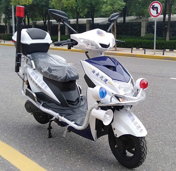 2轮电动巡逻车
